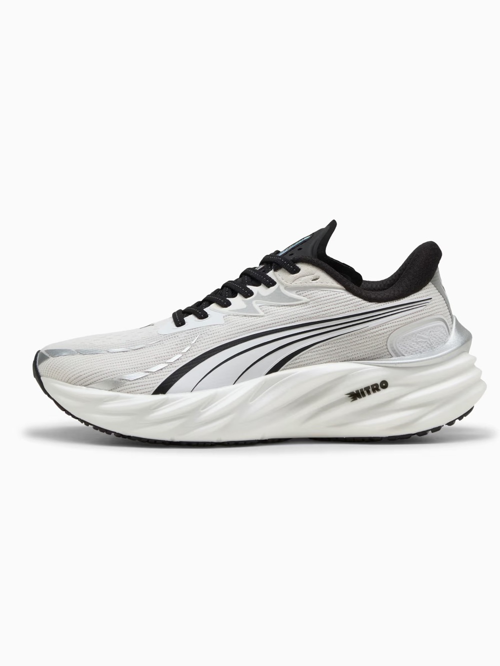 Puma Velocity NITRO 4 Women’s Running Shoes White Black Size 8.5 New in box